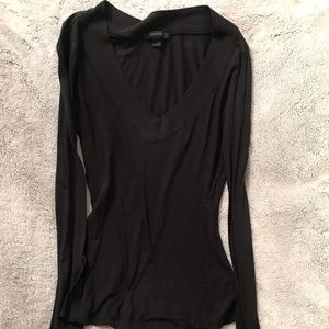 Express long-sleeved top with V-neck
